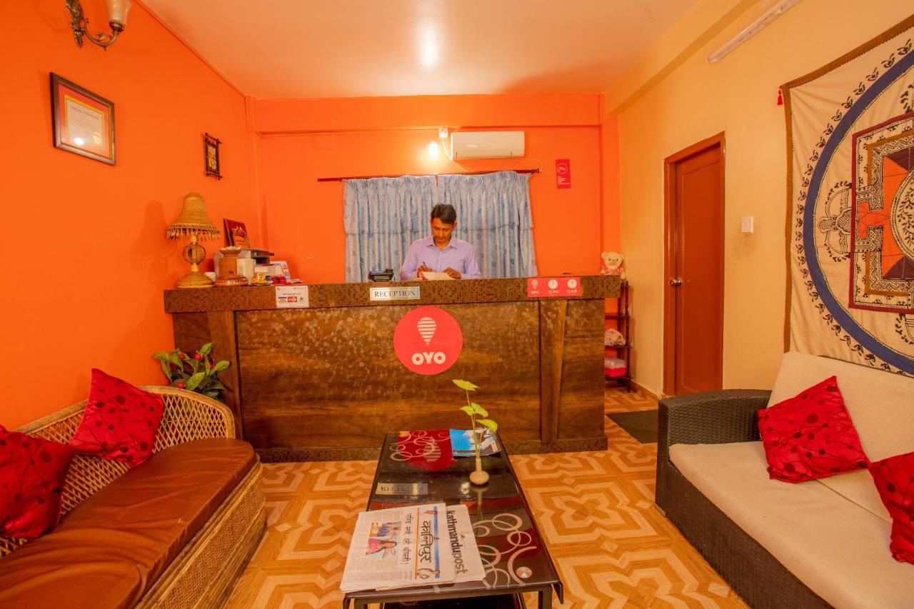 Silver Sky Hotel Pokhara Bagian luar foto
